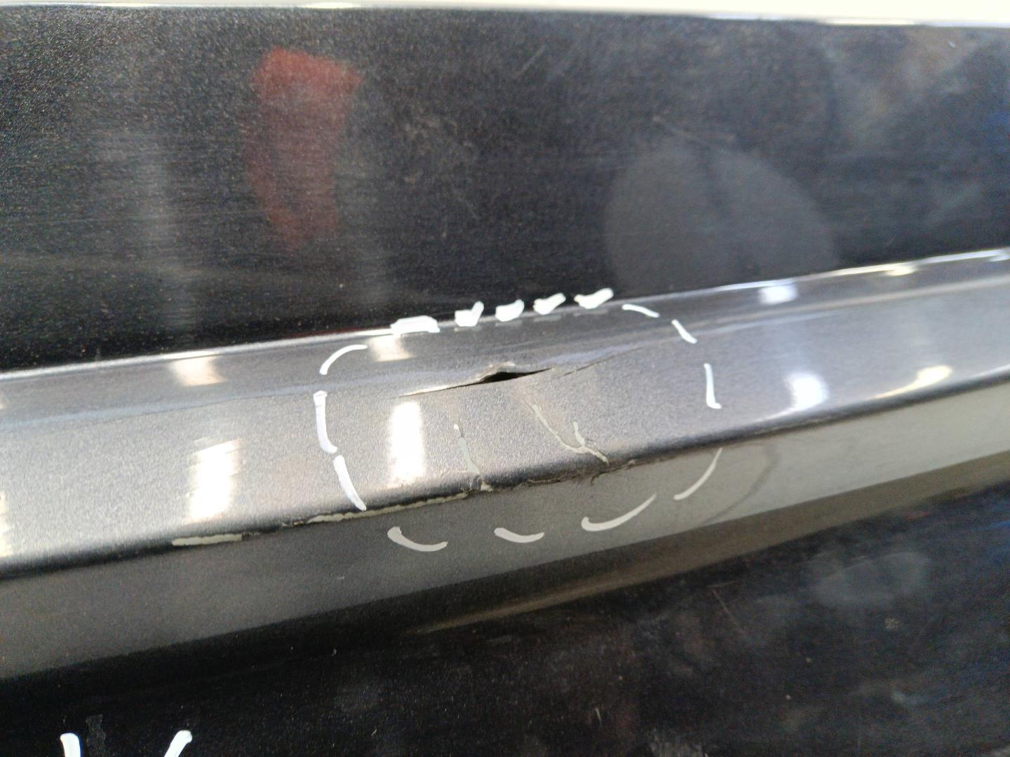 Бампер задний