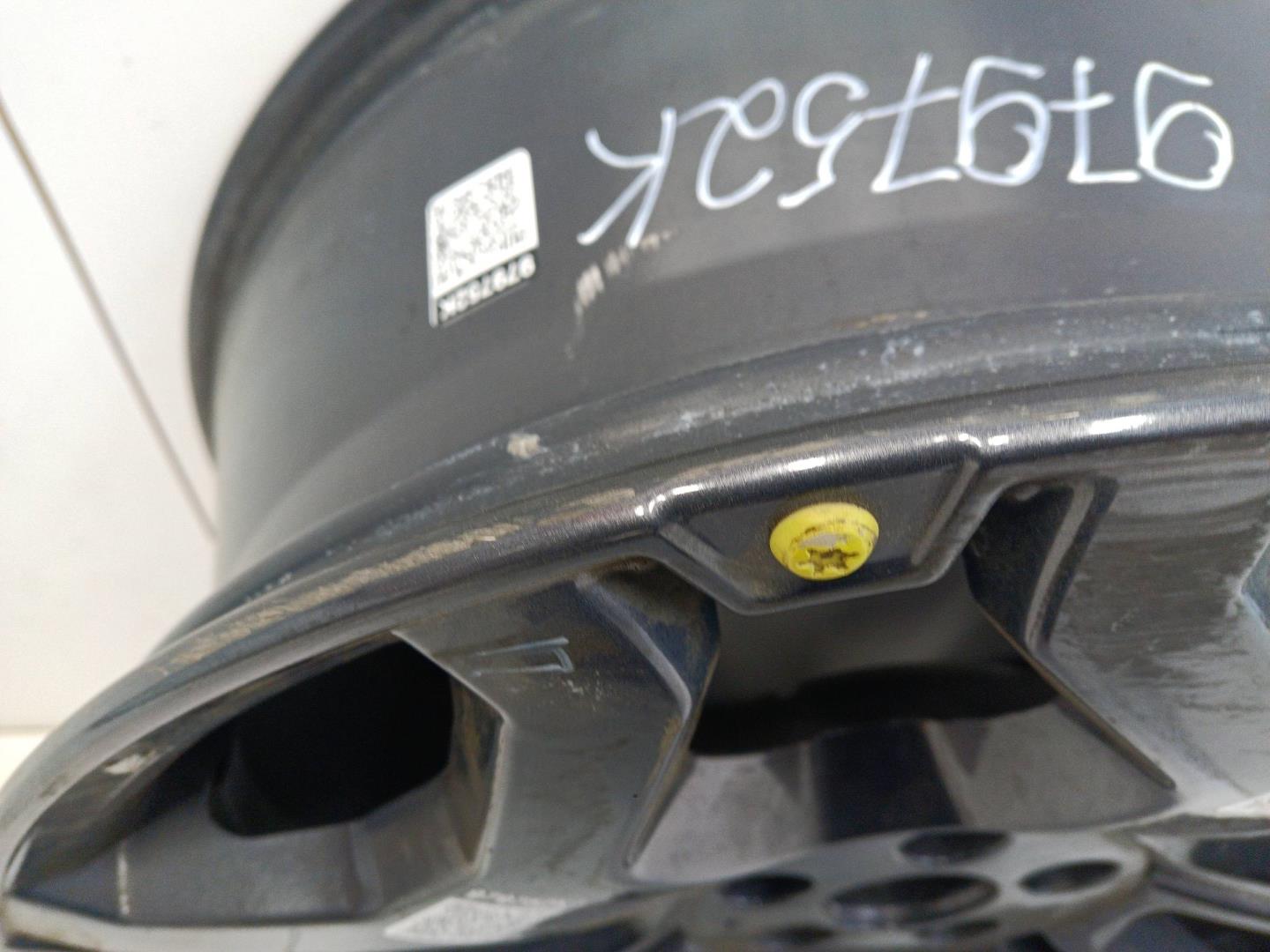 Диск колесный литой легкий сплав