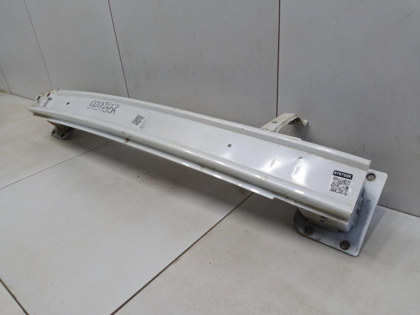 Усилитель заднего бампера