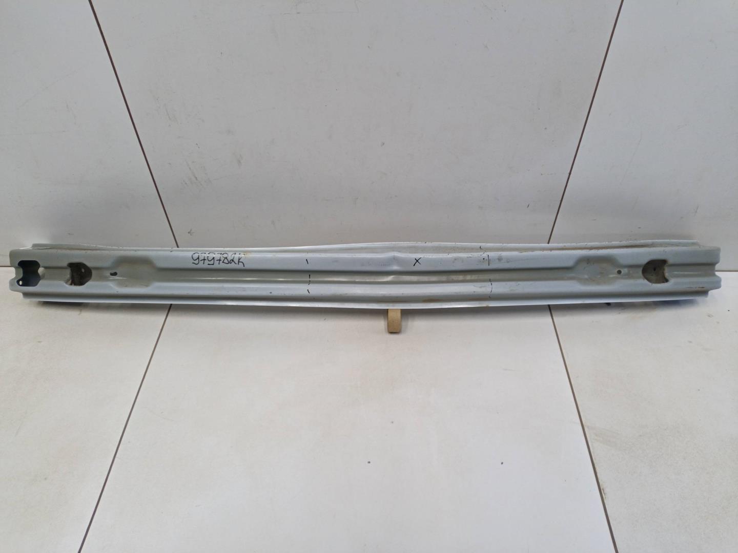 Усилитель заднего бампера