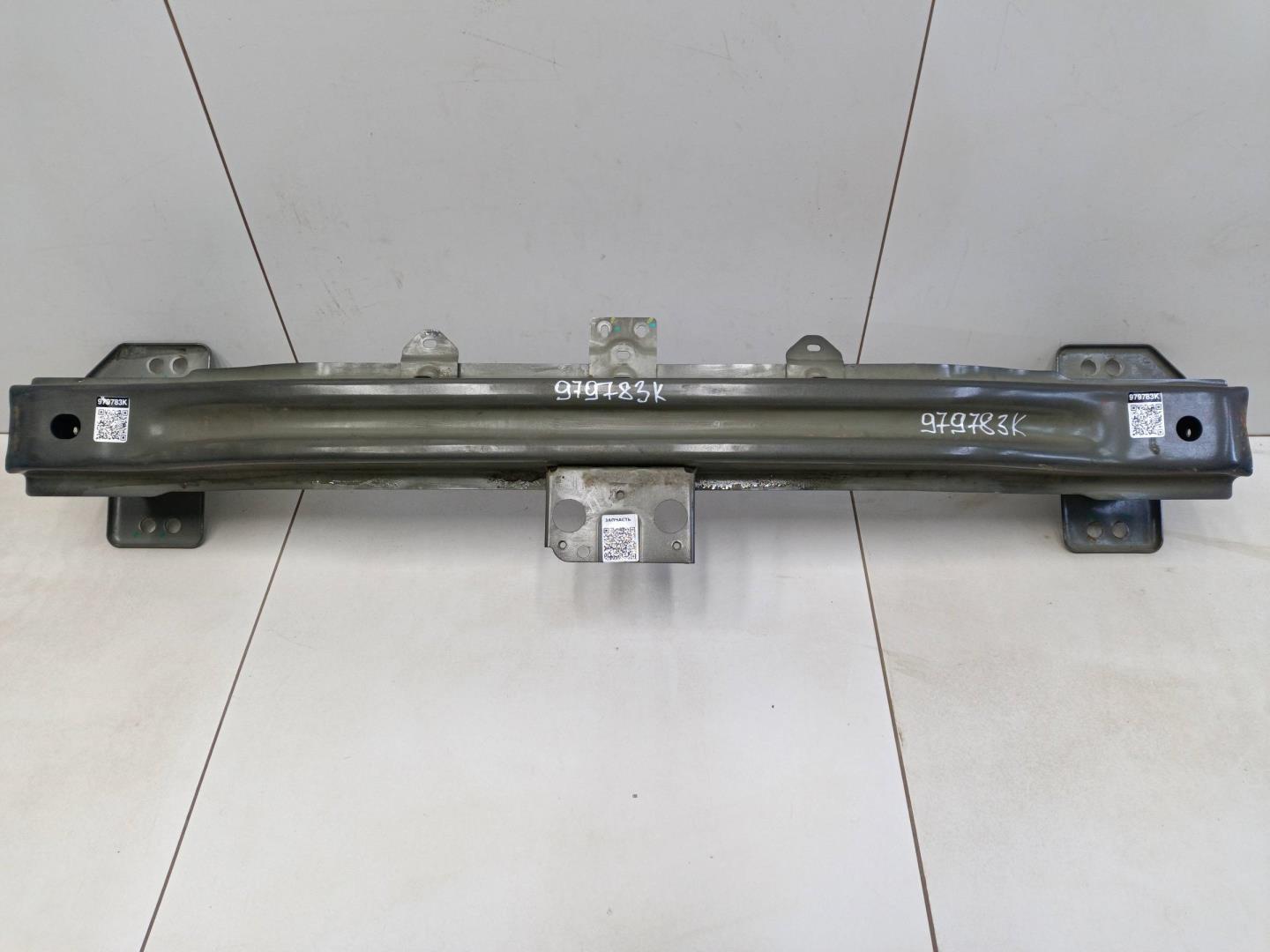 Усилитель переднего бампера