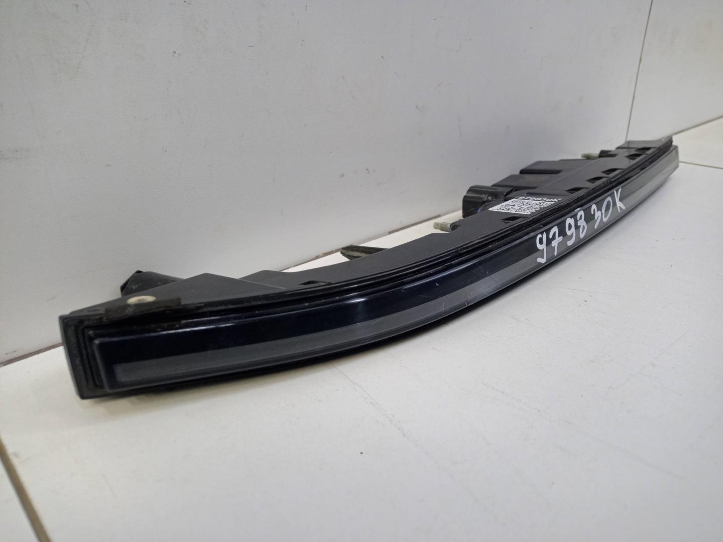 Фара дневного света правая (ходовые огни)