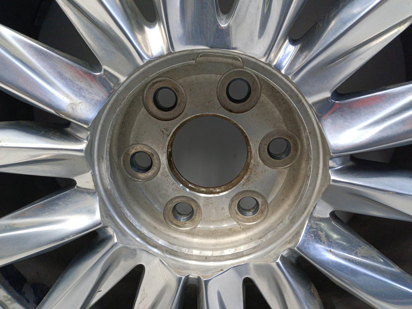 Диск колесный литой легкий сплав