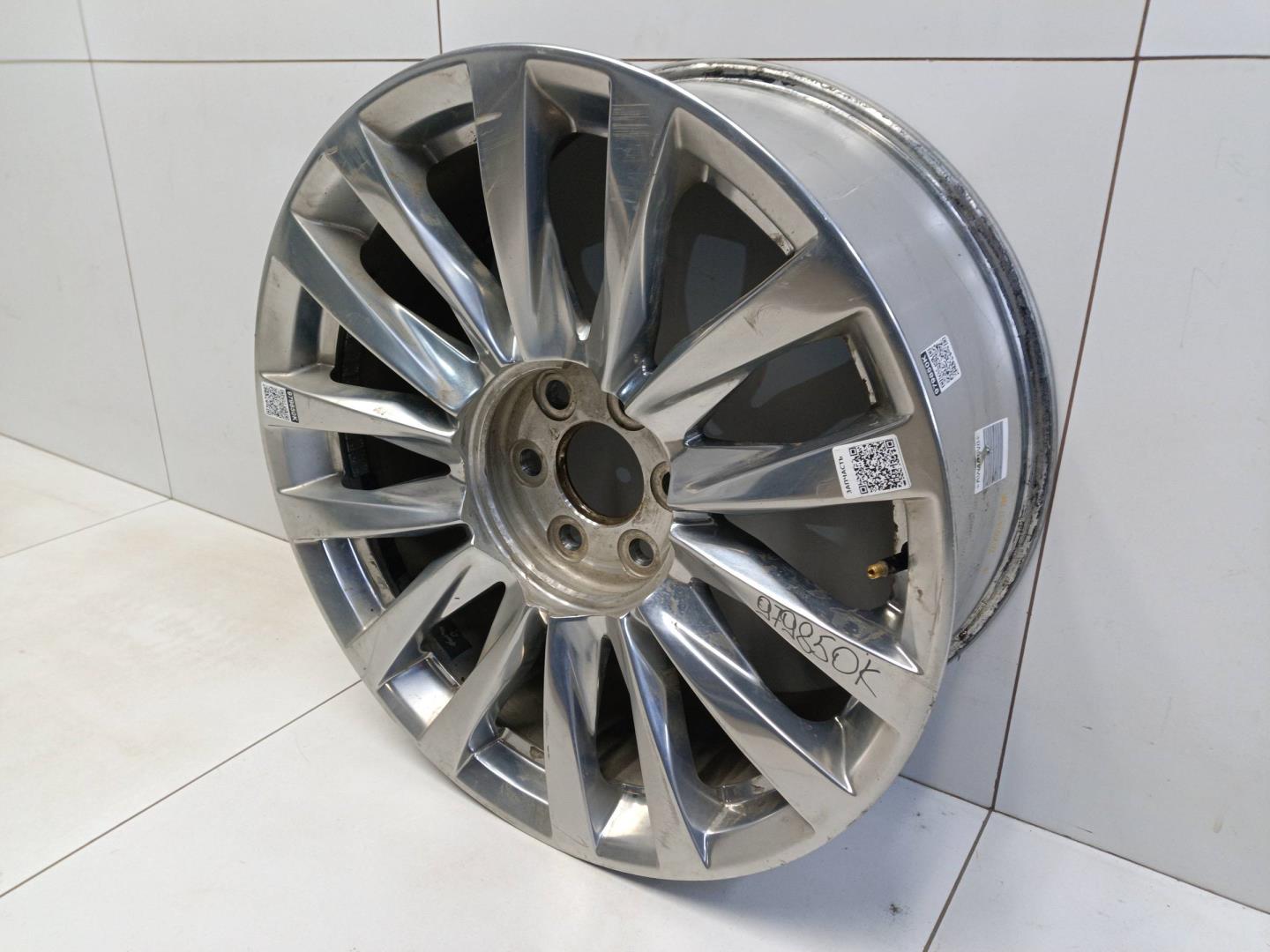 Диск колесный литой легкий сплав