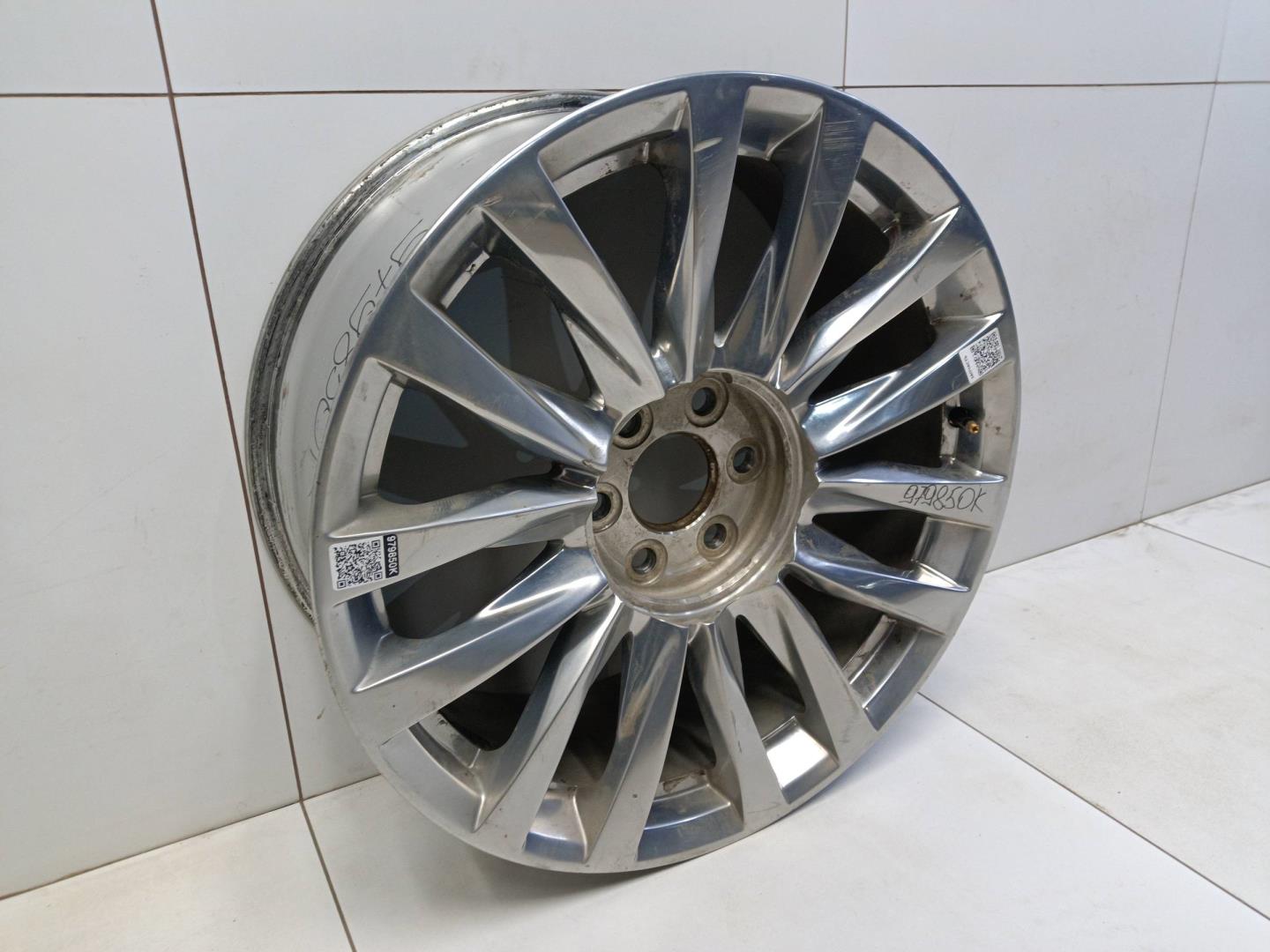 Диск колесный литой легкий сплав