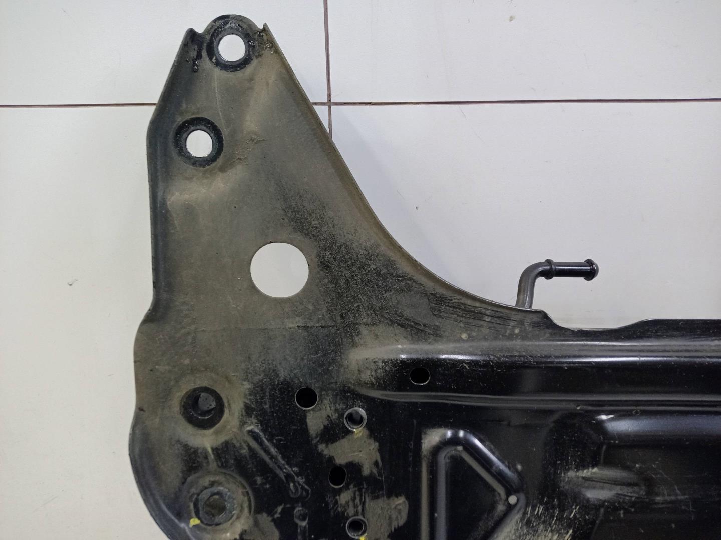 Балка подмоторная