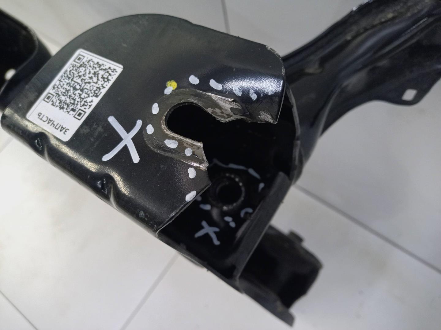 Балка подмоторная