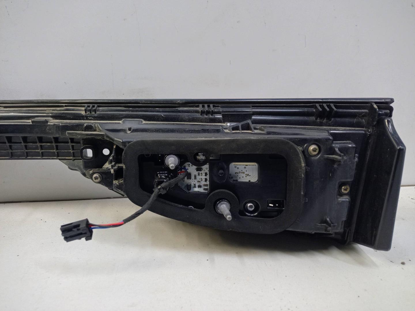 Фонарь задний