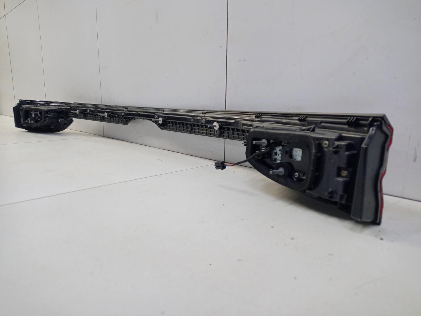 Фонарь задний