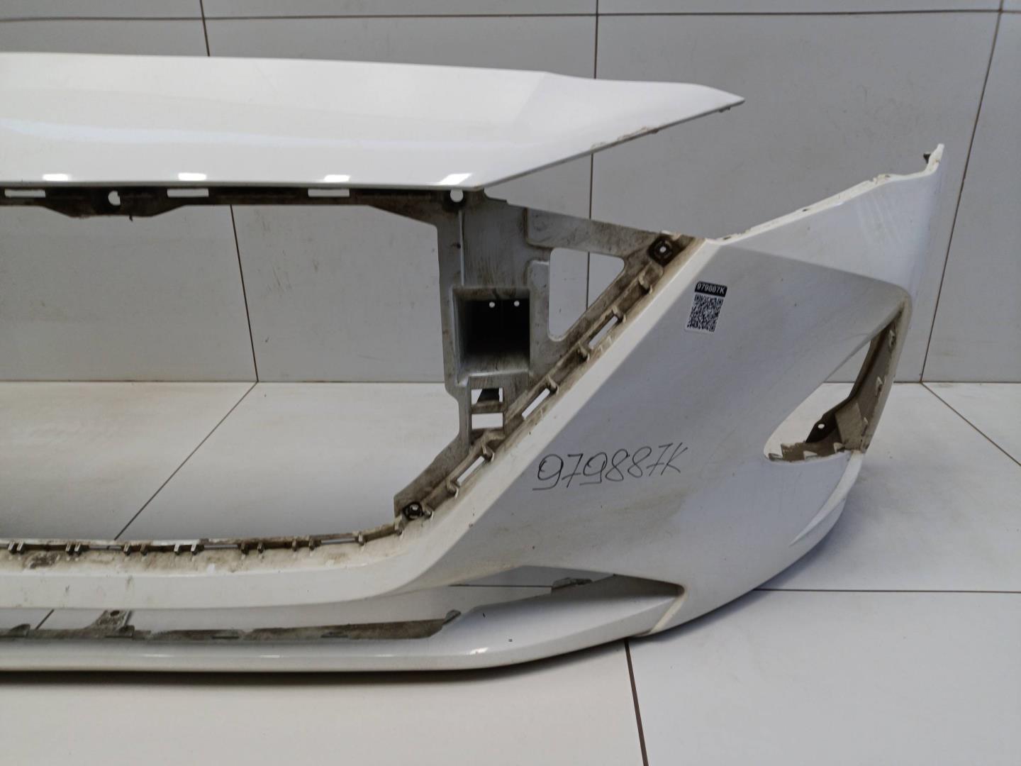 Бампер передний