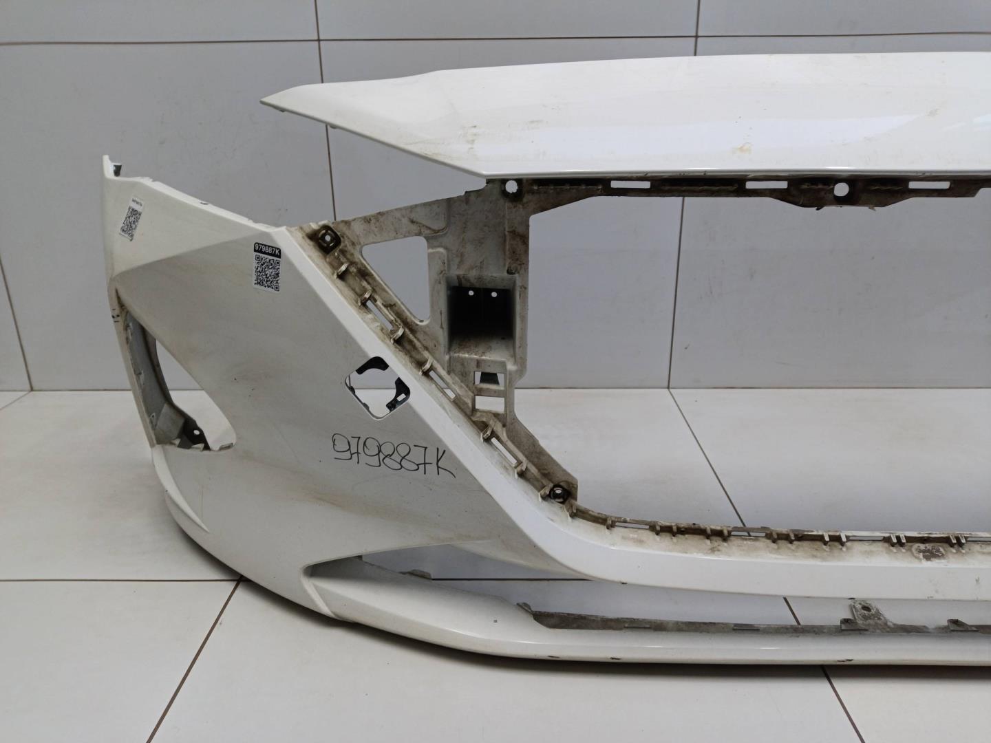 Бампер передний