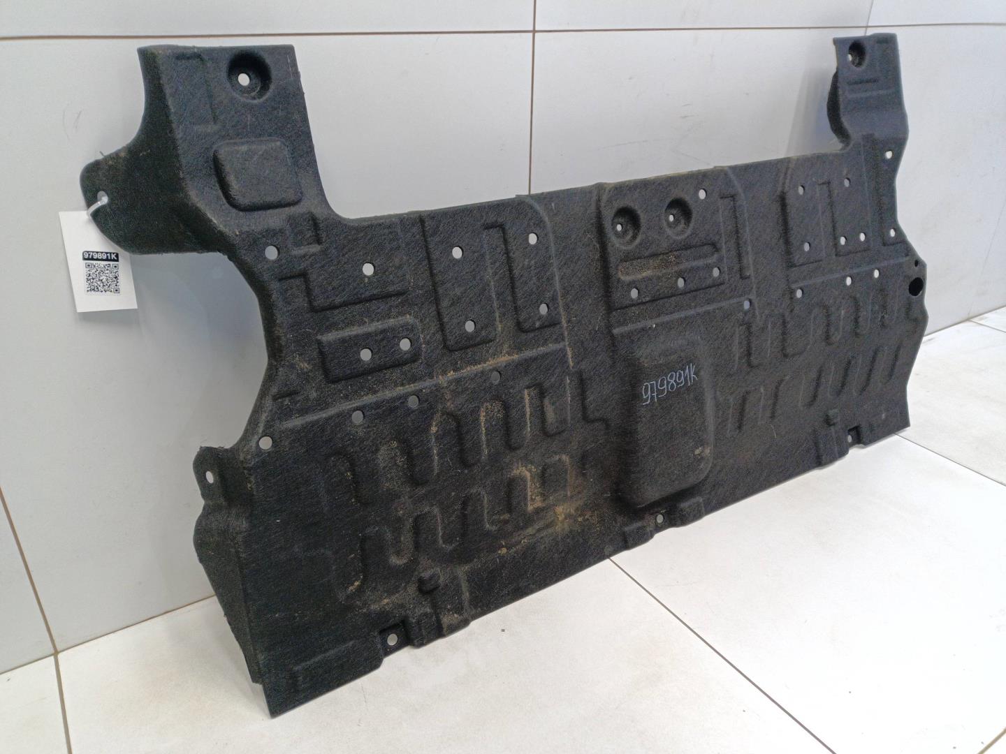 Пыльник двигателя