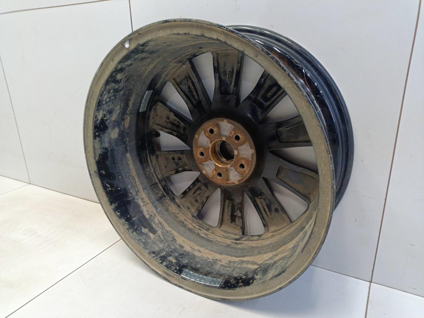 Диск колесный литой легкий сплав