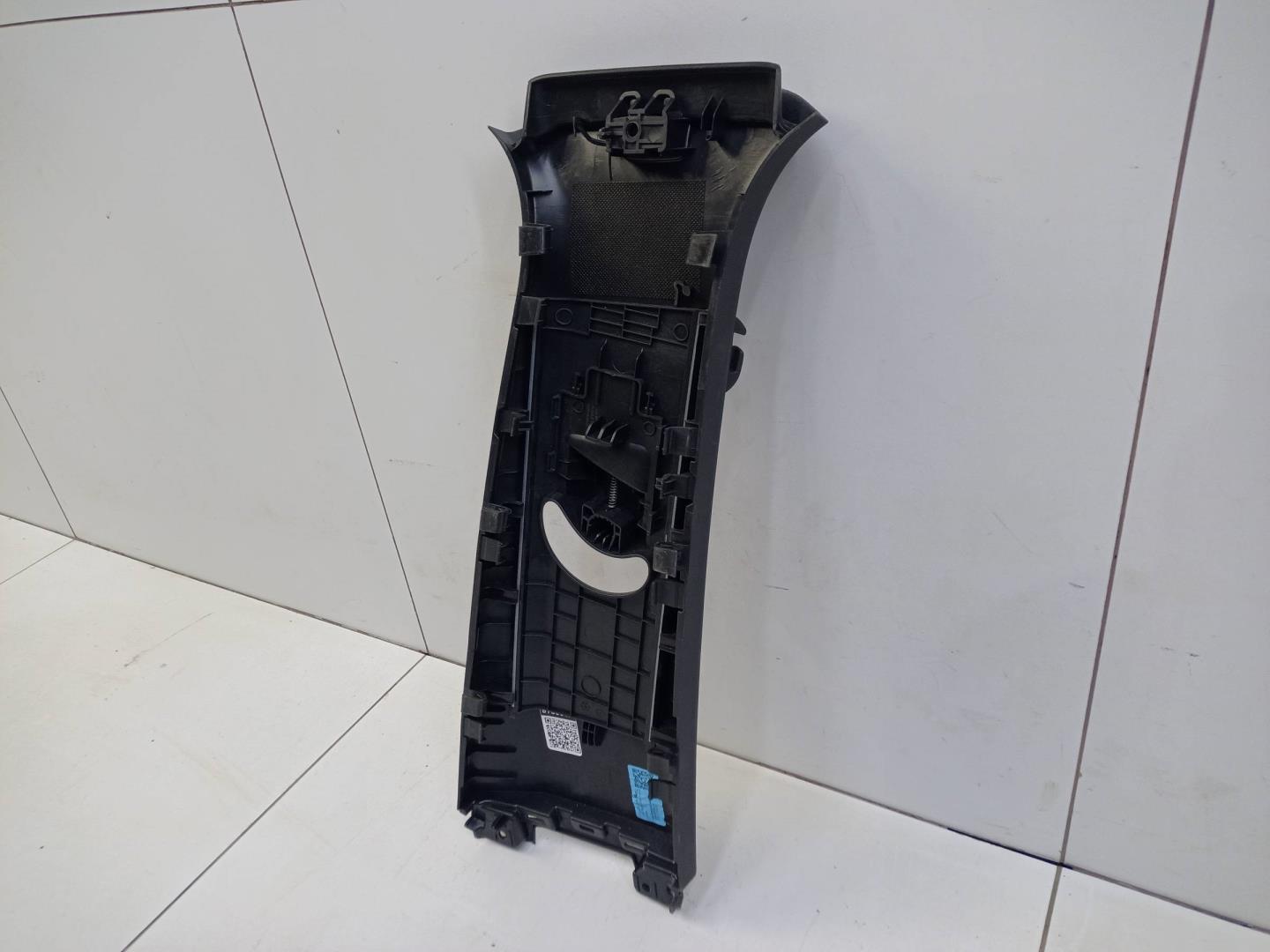 Обшивка стойки