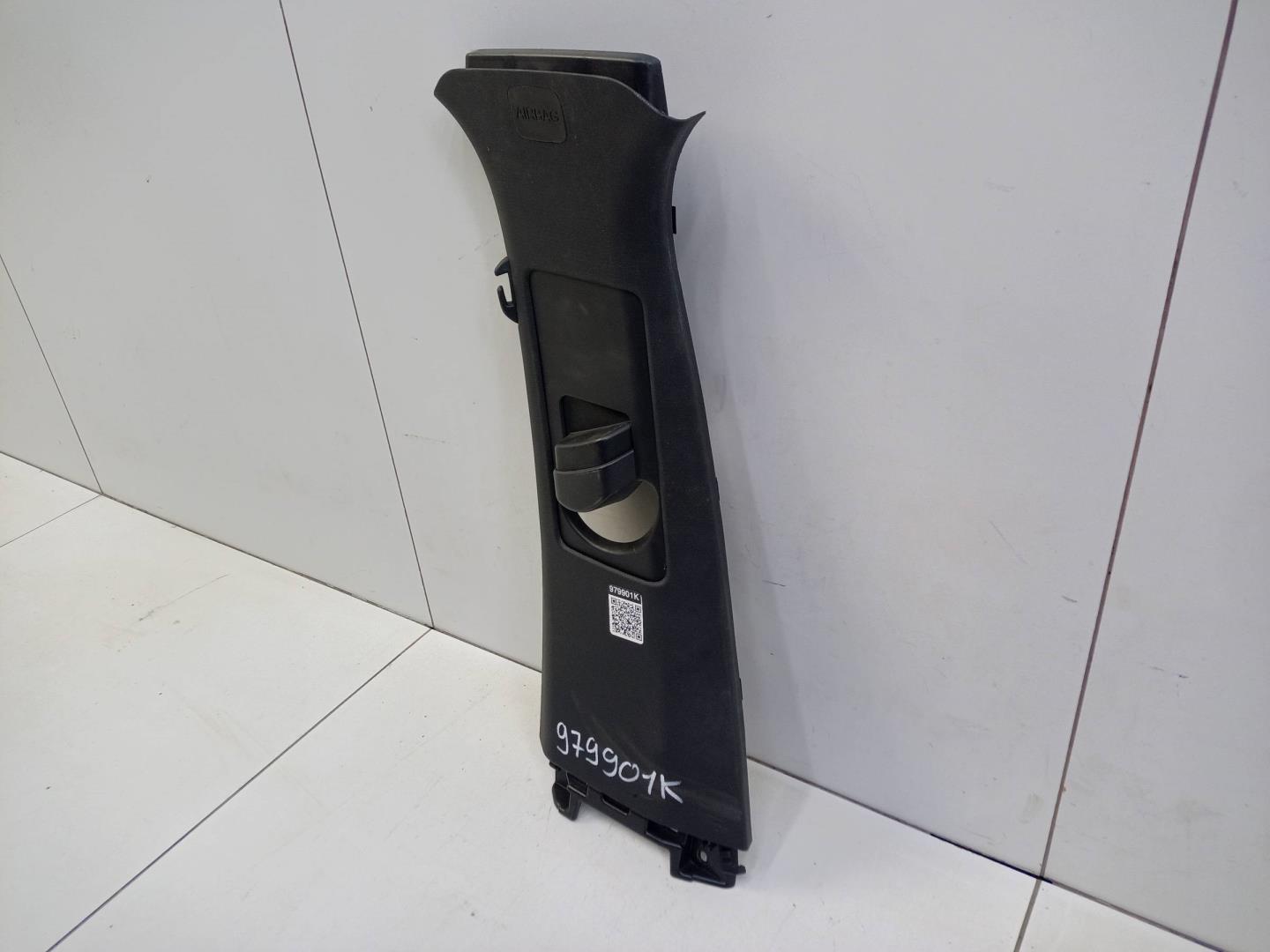 Обшивка стойки