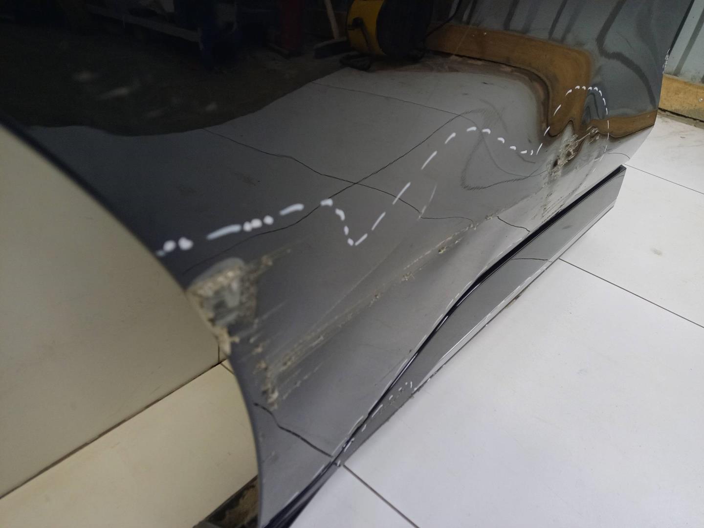 Дверь задняя правая