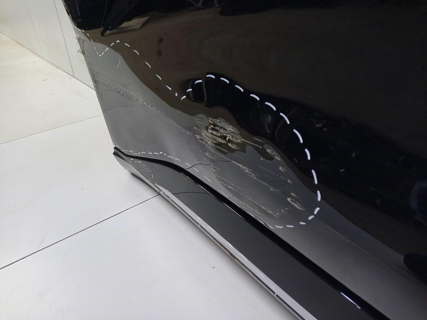 Дверь задняя правая