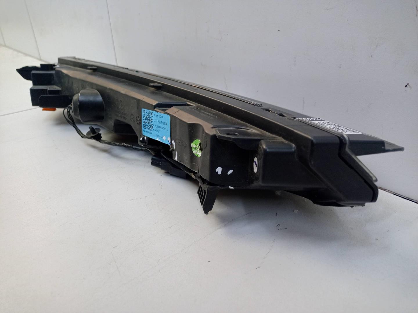 Фара дневного света левая (ходовые огни)