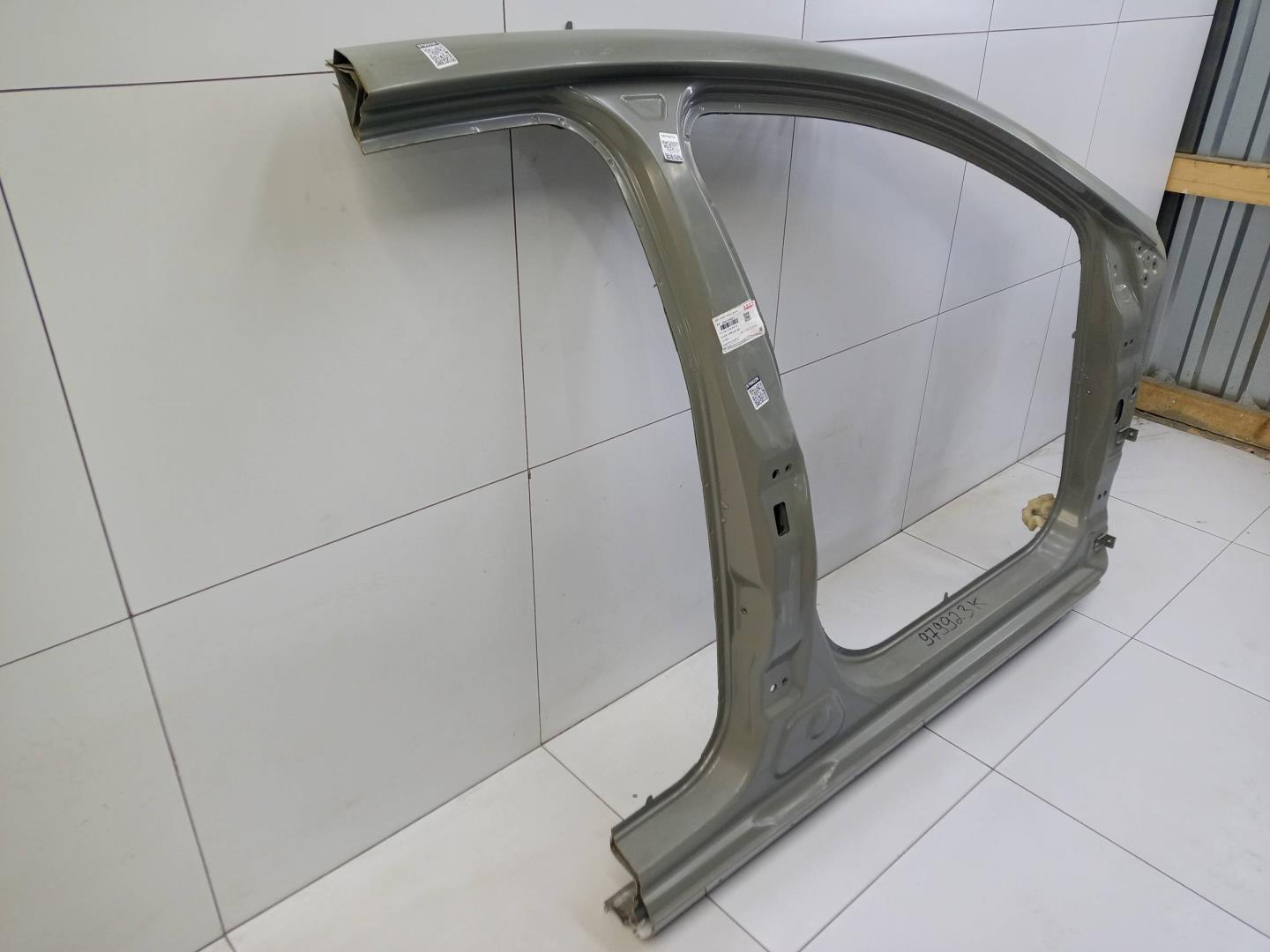 Кузовной элемент