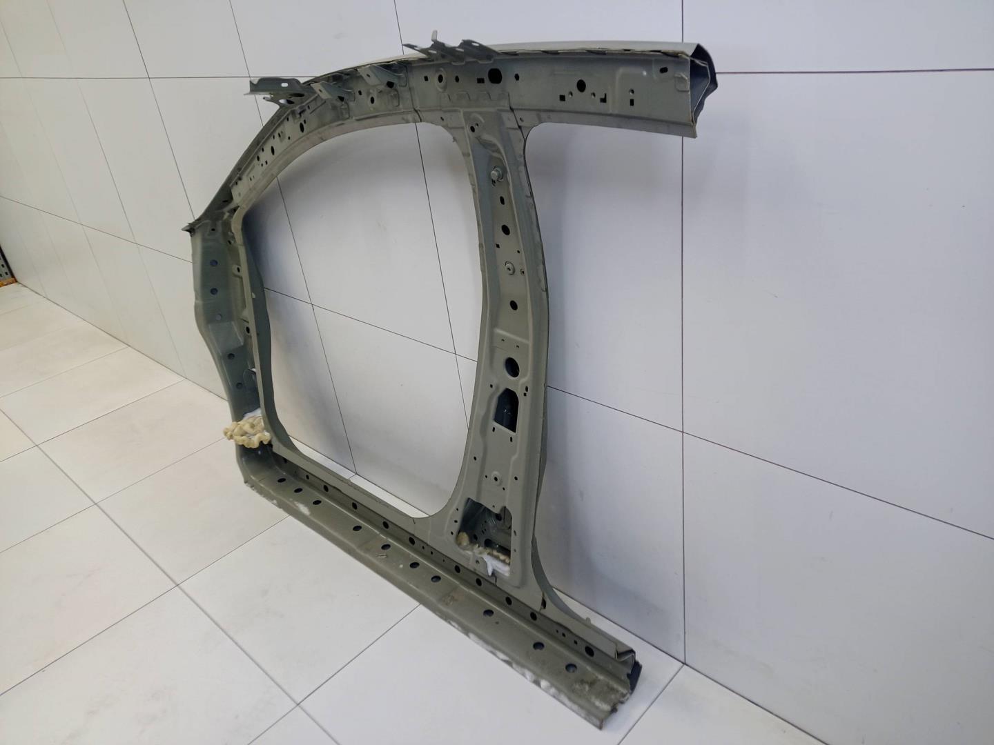 Кузовной элемент