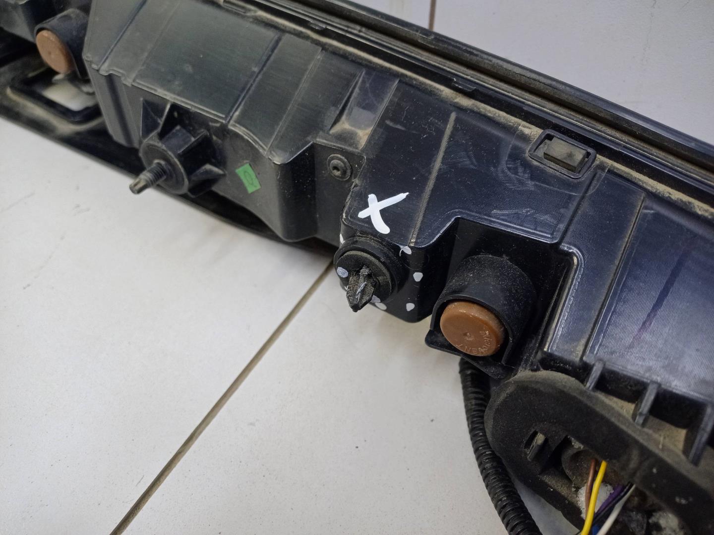 Фонарь задний (стоп сигнал)