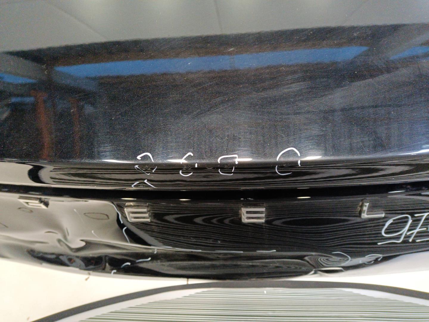 Крышка багажника