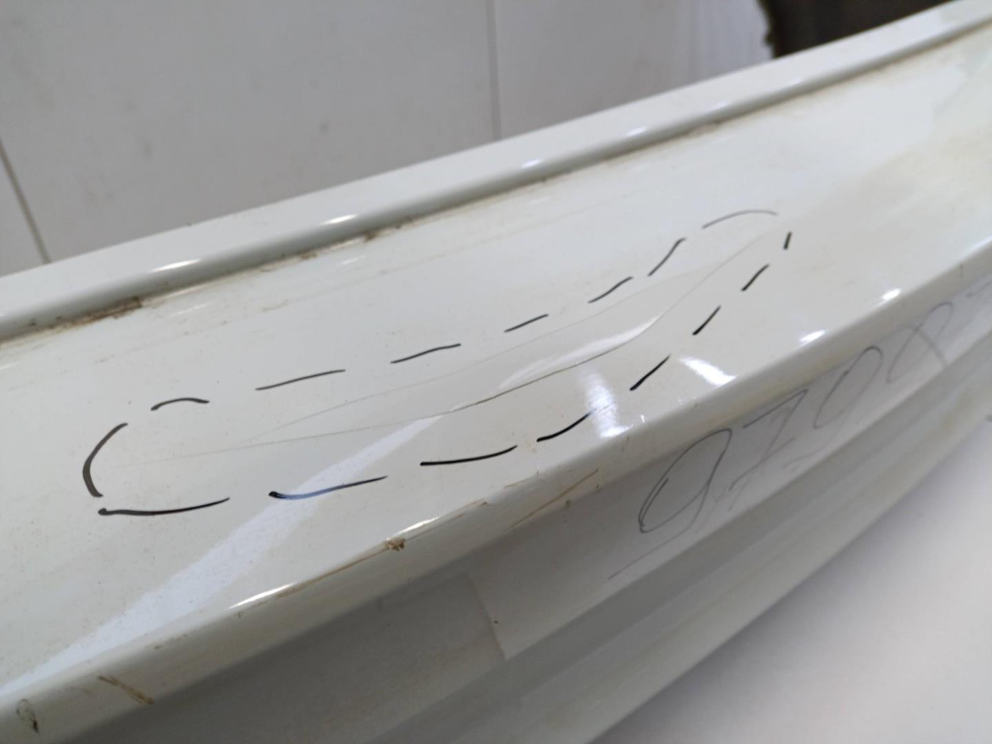 Бампер задний