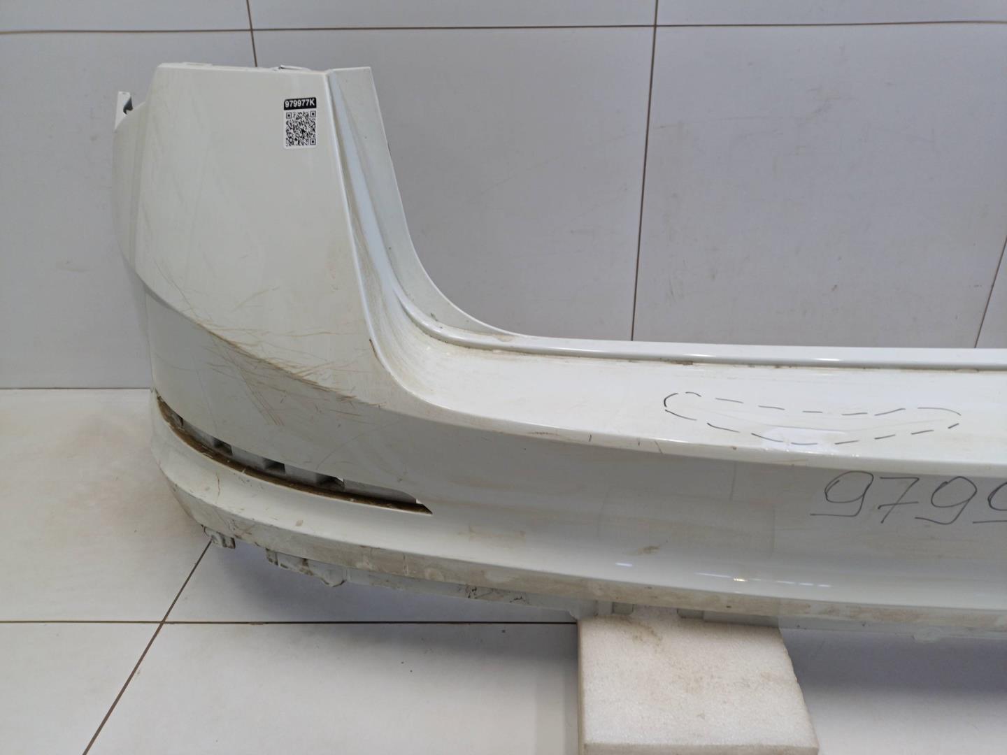 Бампер задний