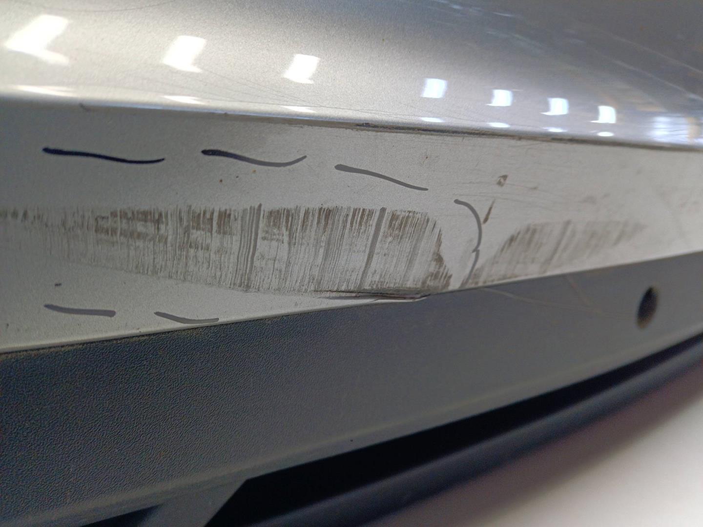 Бампер задний