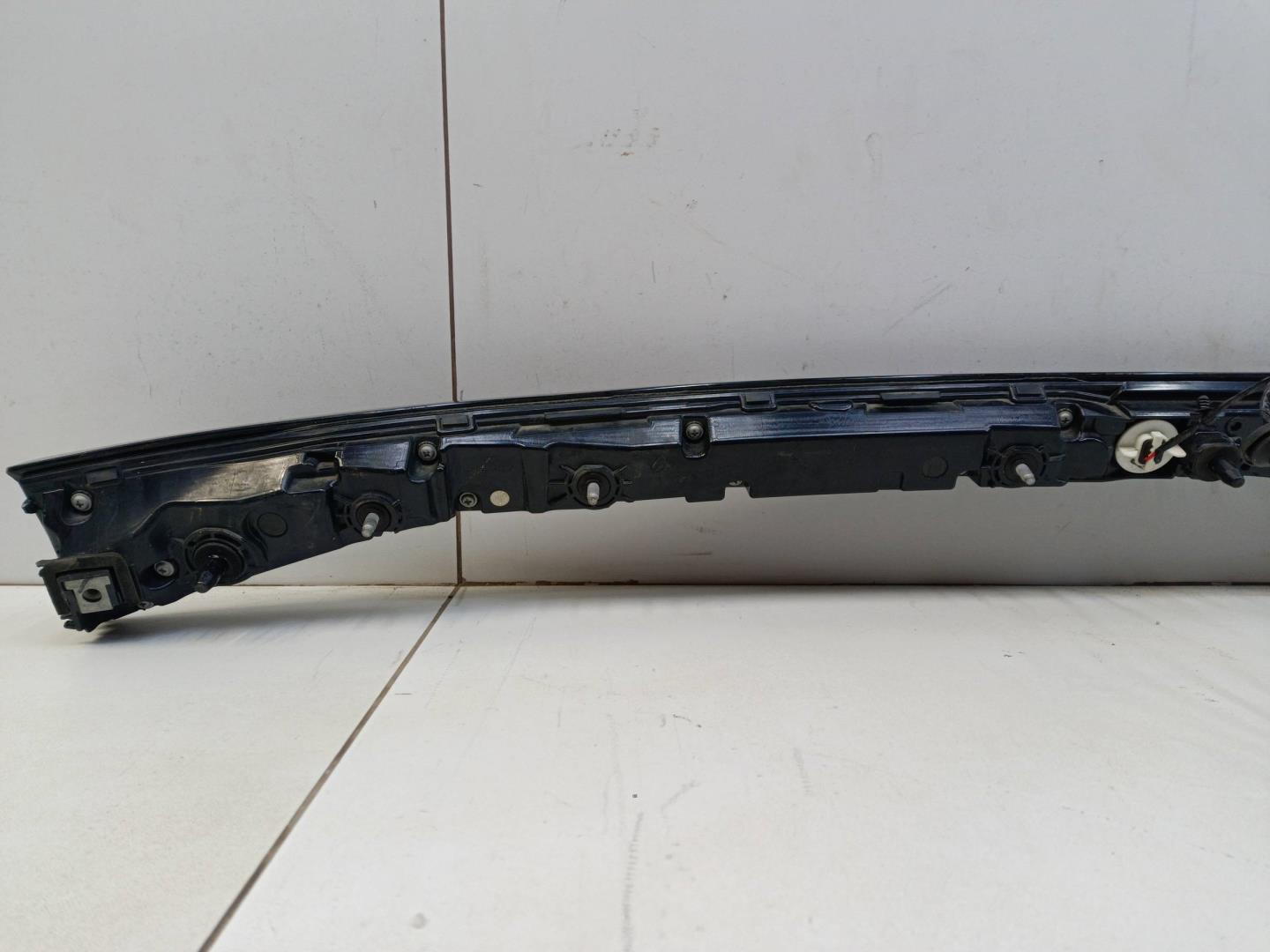 Фонарь задний