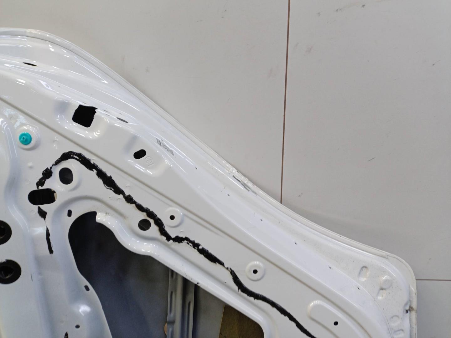 Дверь задняя правая