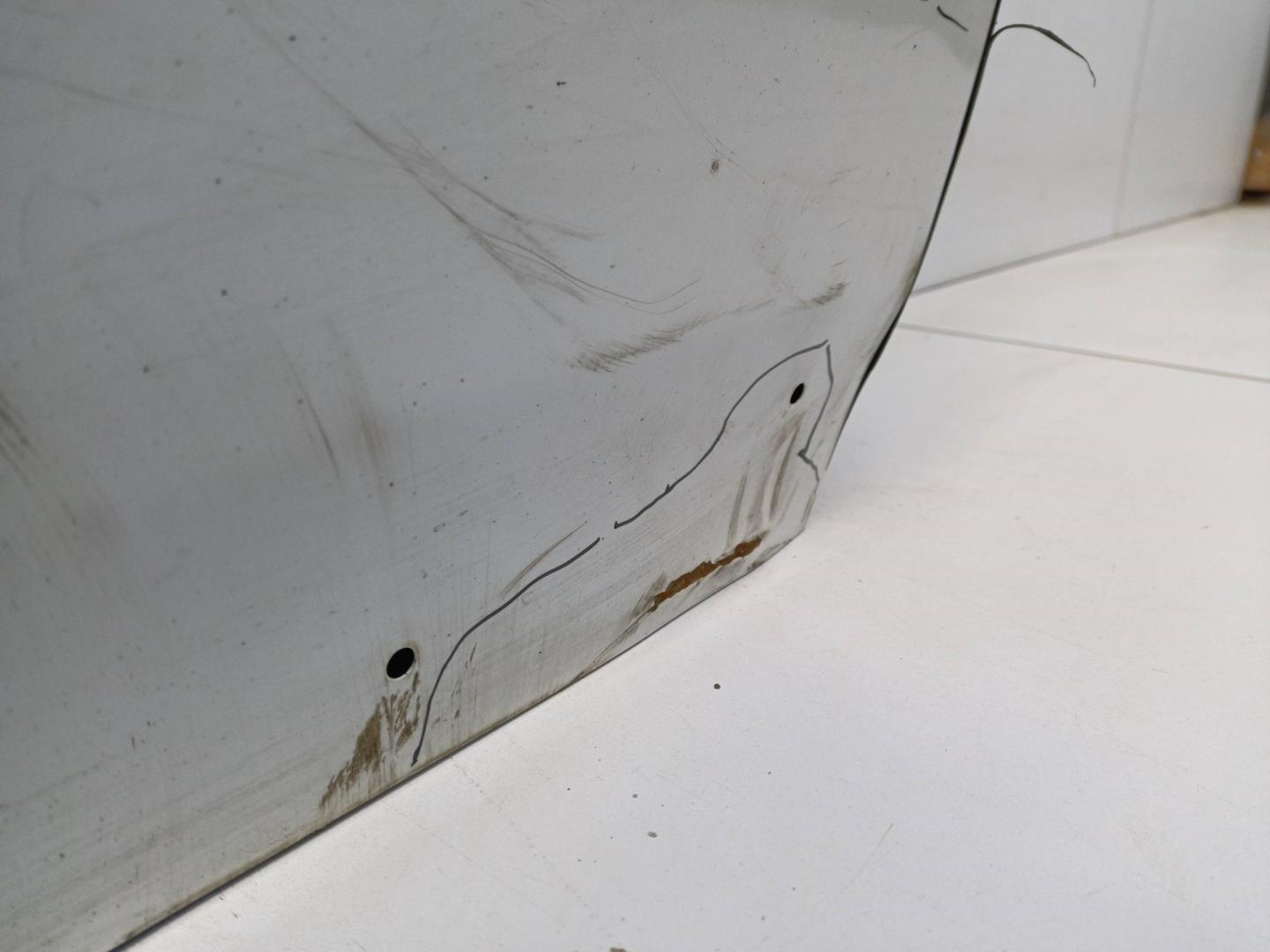 Дверь задняя правая