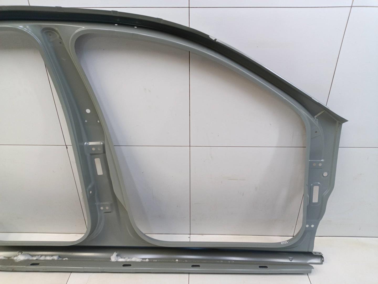 Кузовной элемент