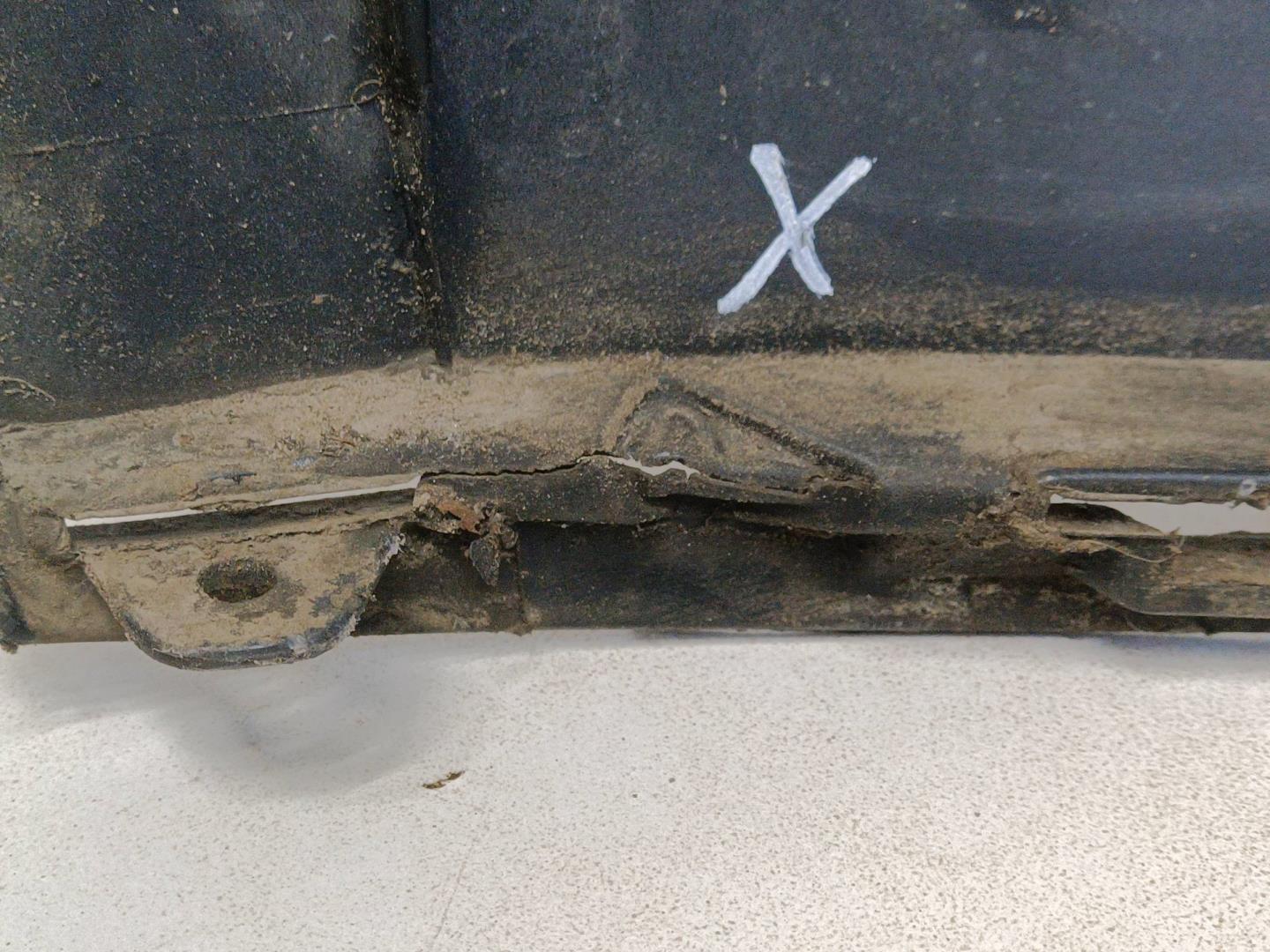 Бампер передний