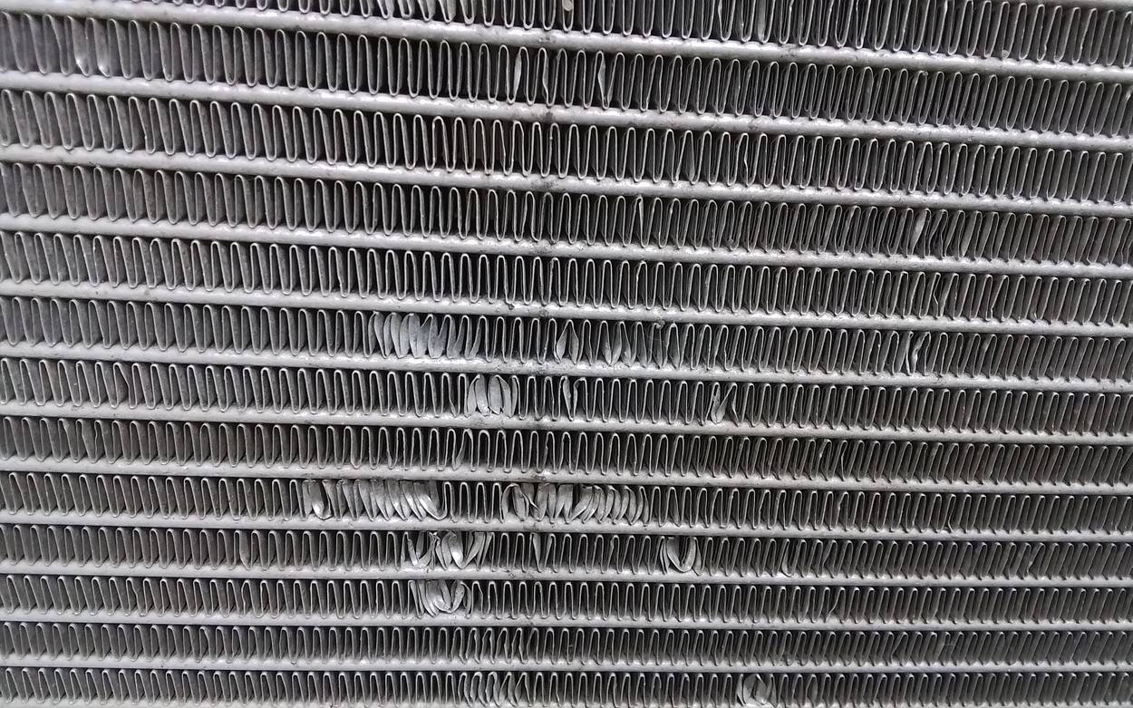 Радиатор кондиционера / конденсер