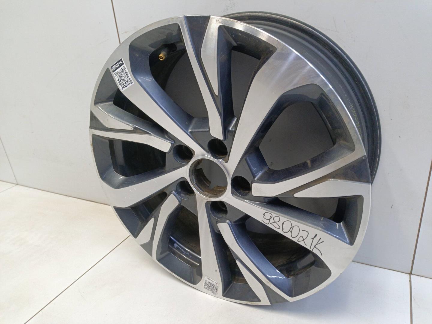 Диск колесный литой легкий сплав