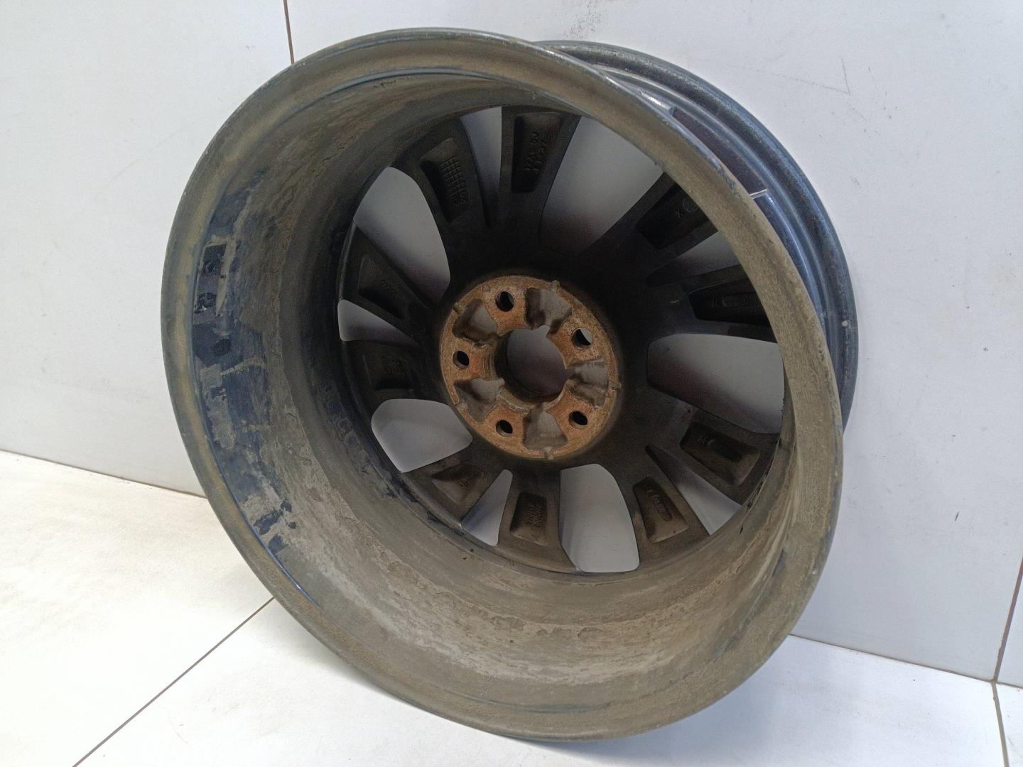 Диск колесный литой легкий сплав