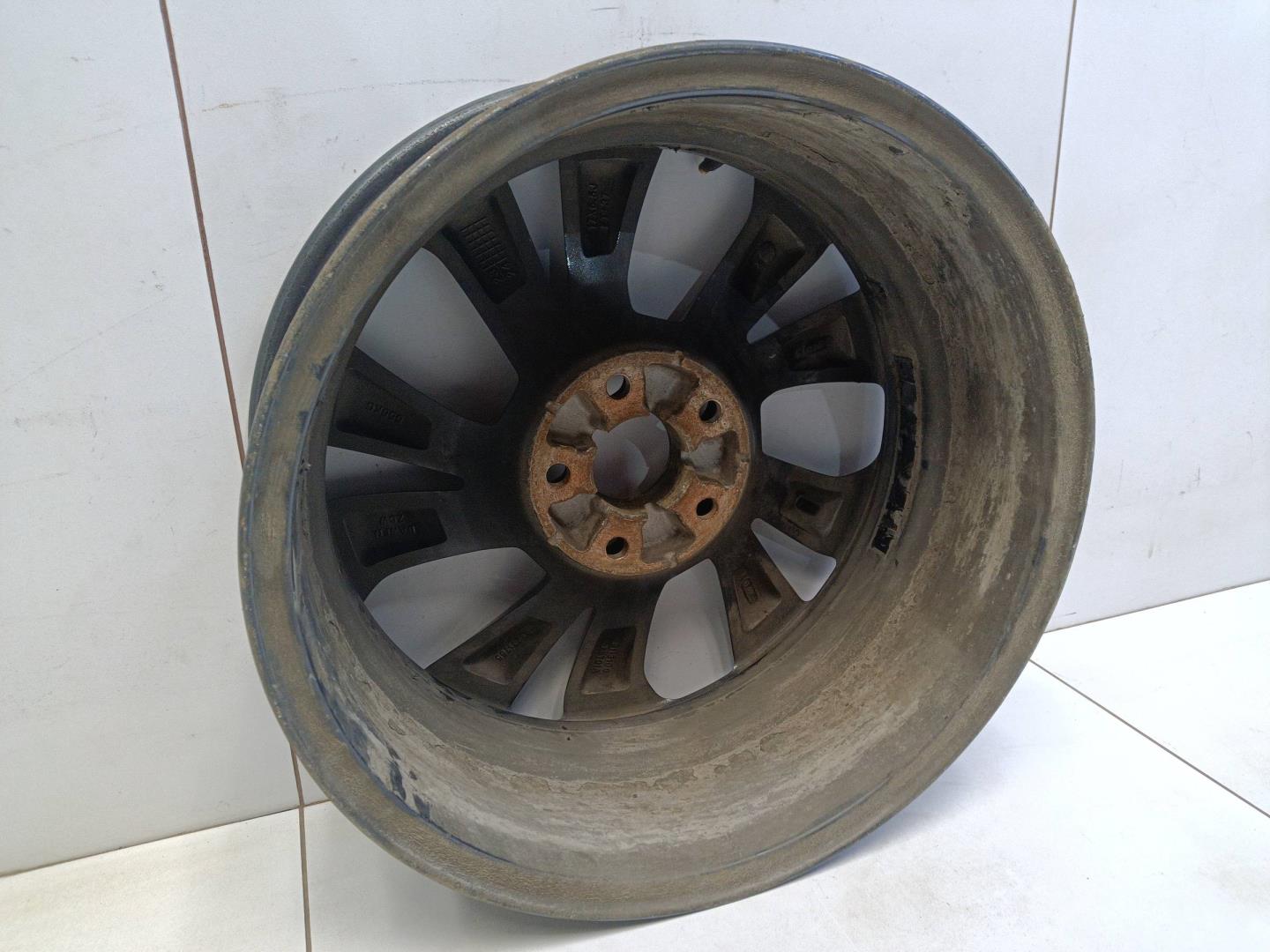 Диск колесный литой легкий сплав