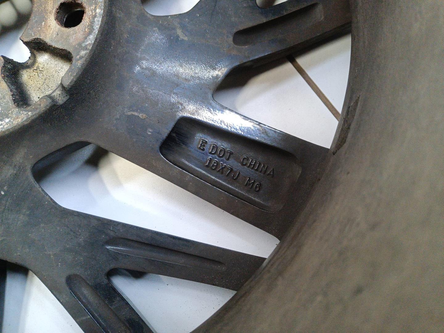 Диск колесный литой легкий сплав