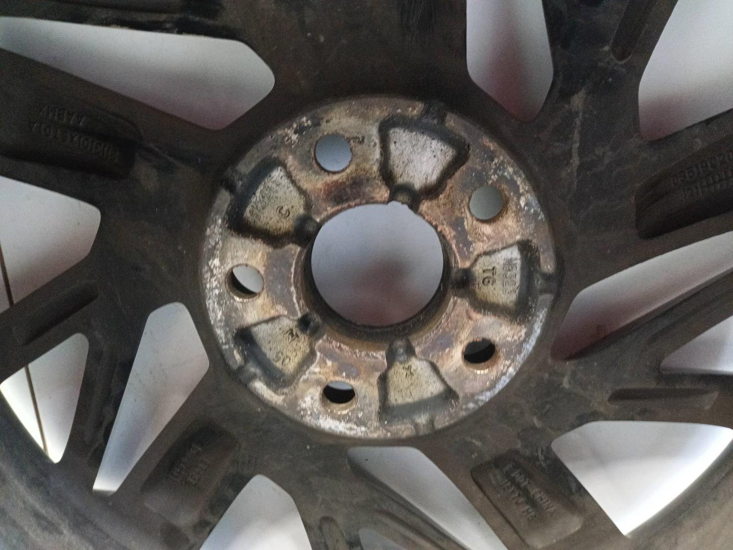 Диск колесный литой легкий сплав