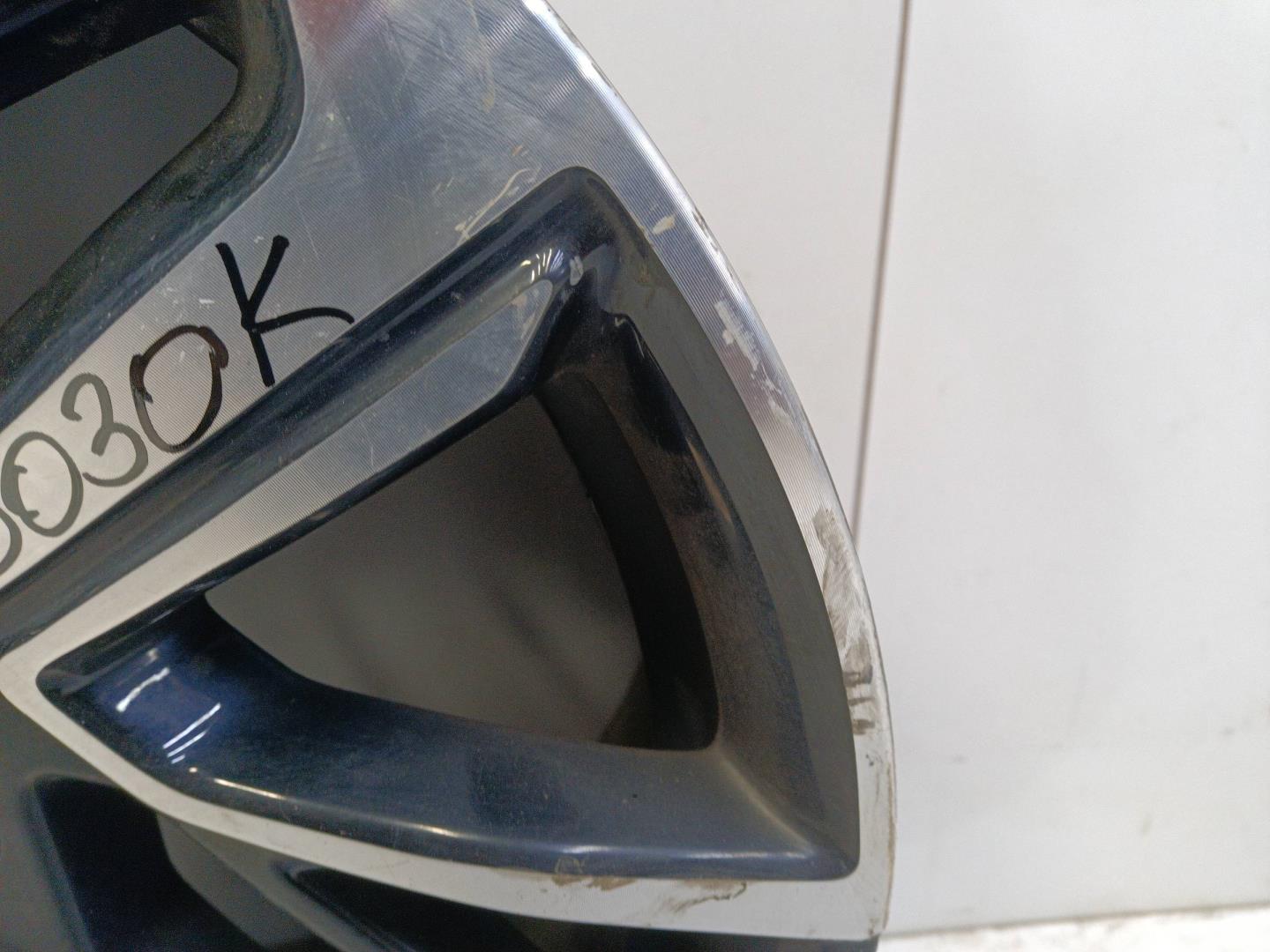 Диск колесный литой легкий сплав