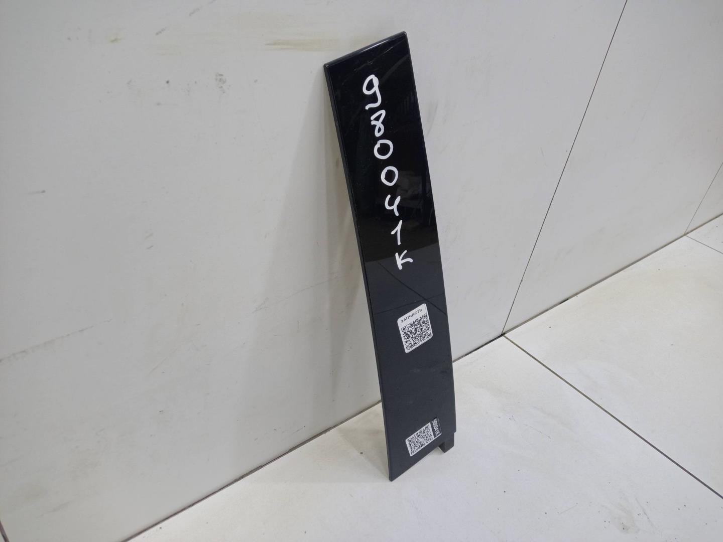 Накладка двери задней левой