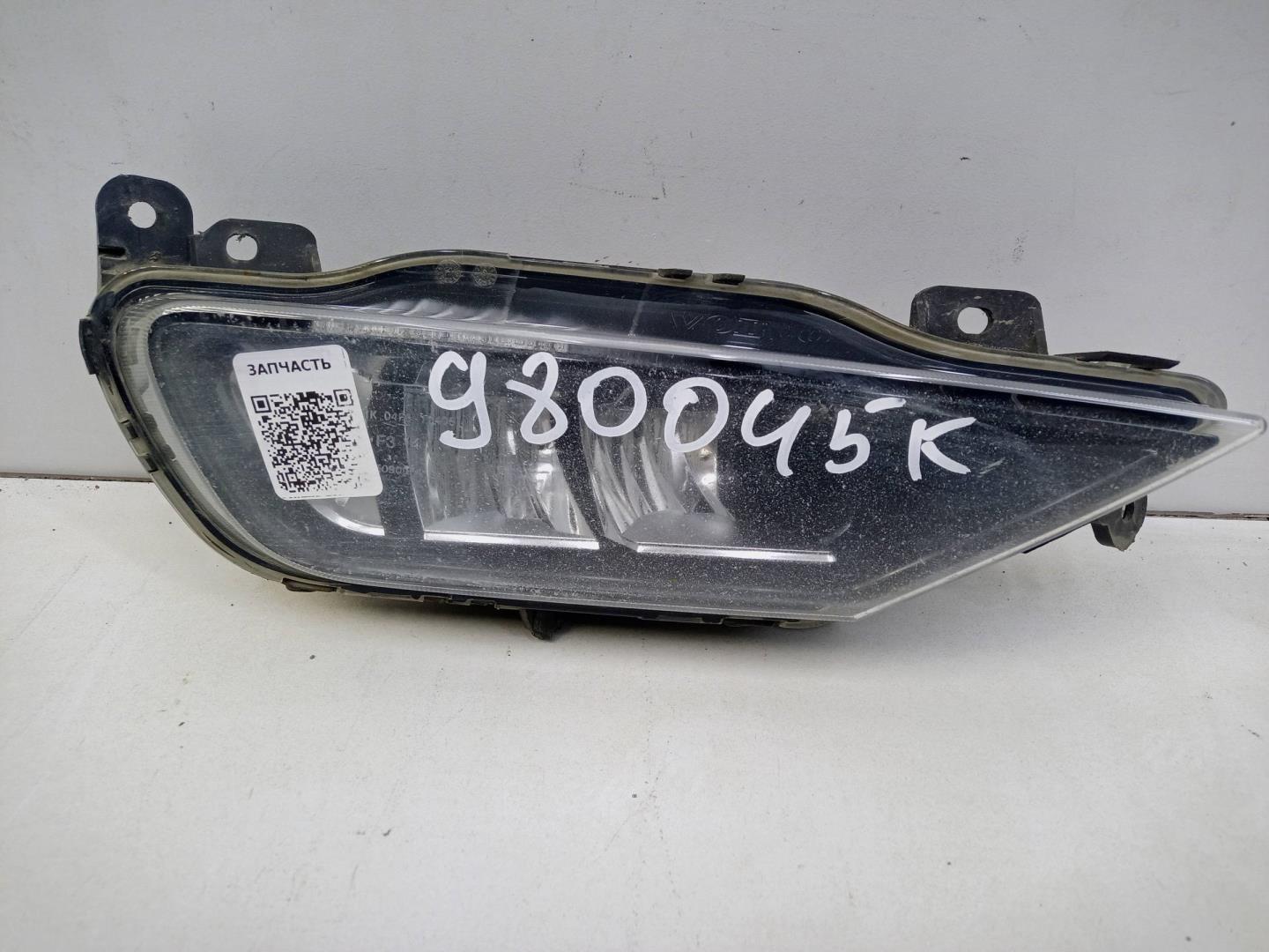Фара противотуманная правая