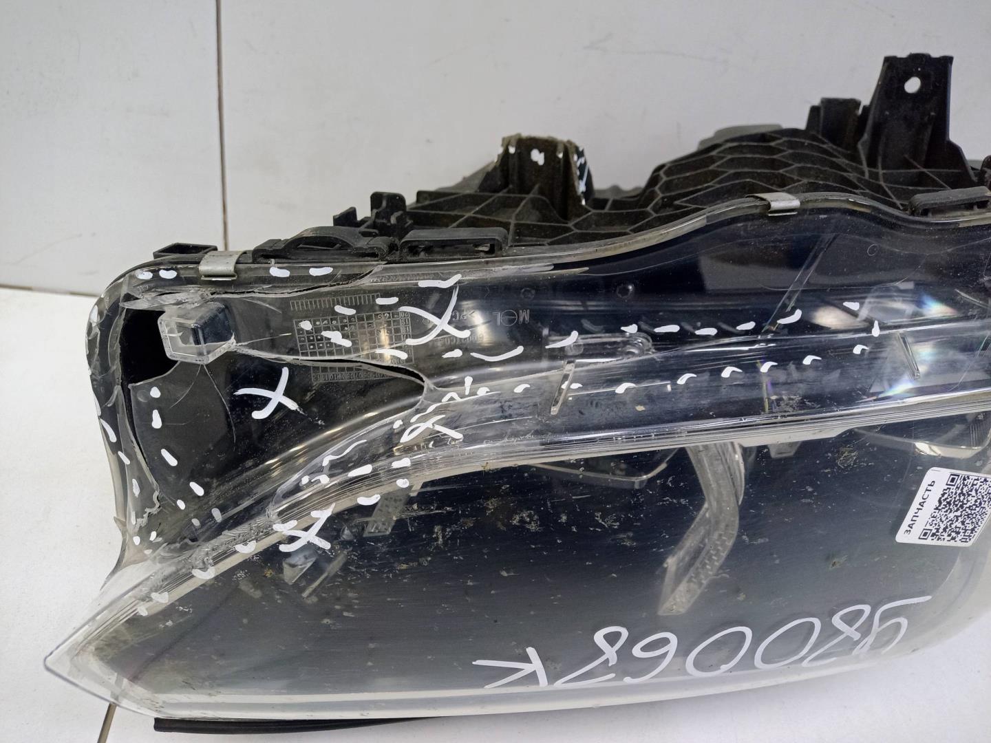 Фара правая