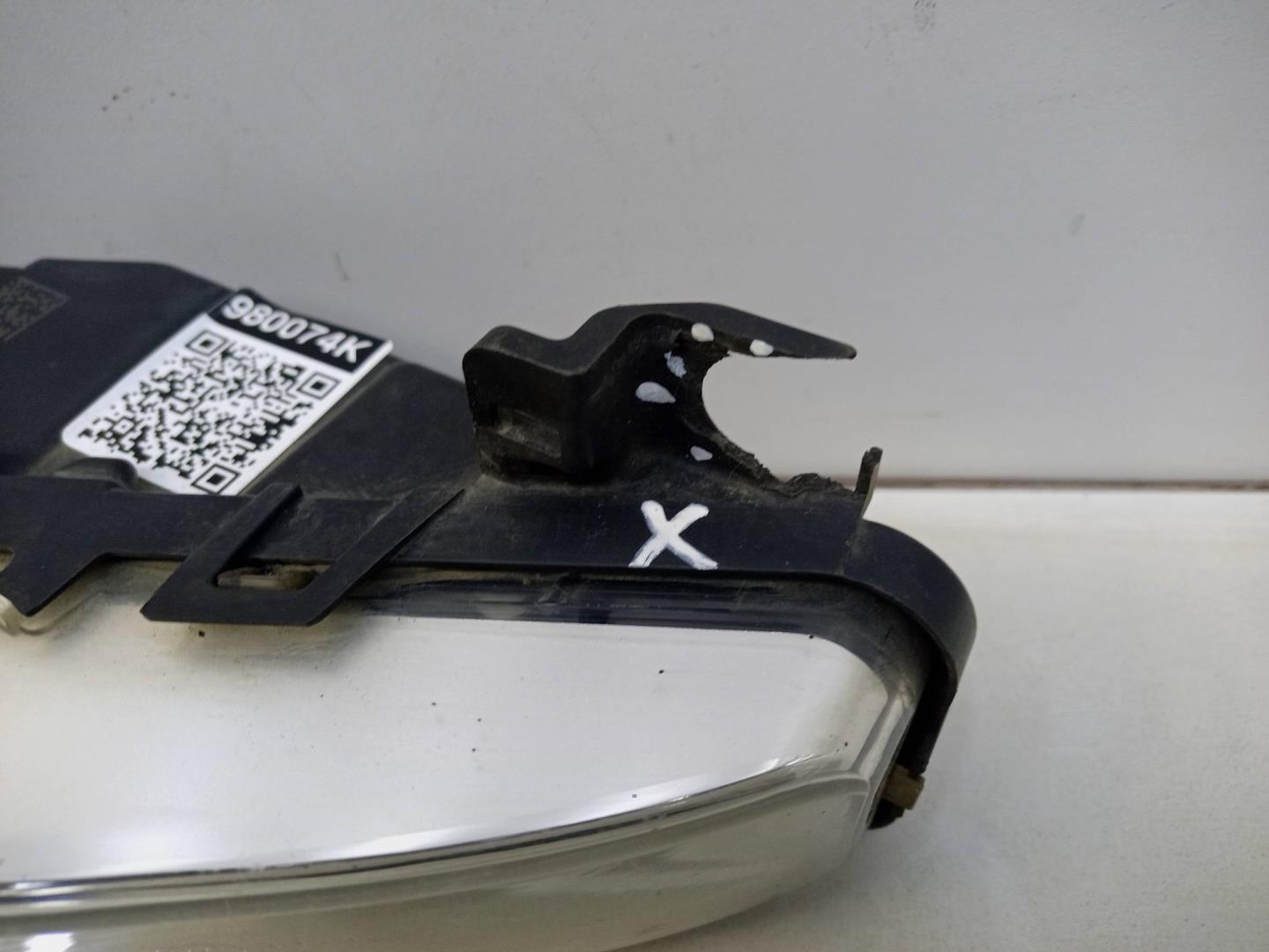 Фара дневного света левая (ходовые огни)