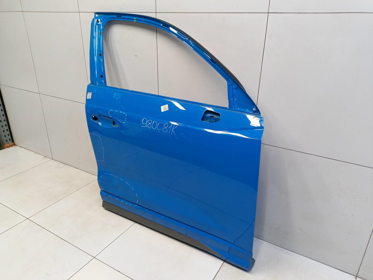 Дверь передняя правая