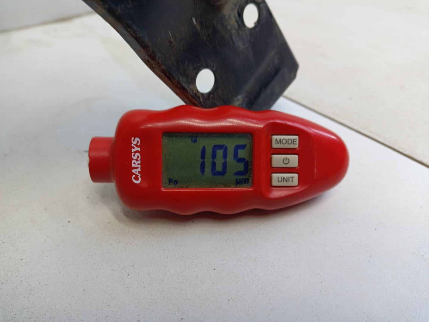 Крыло переднее левое