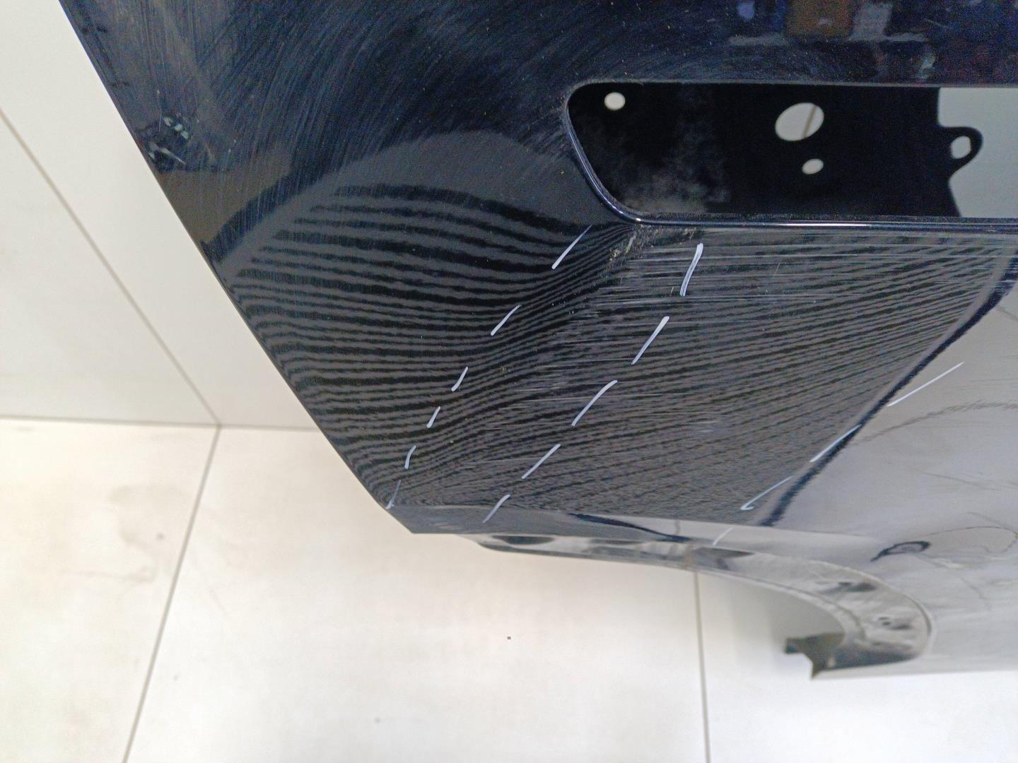 Дверь задняя правая