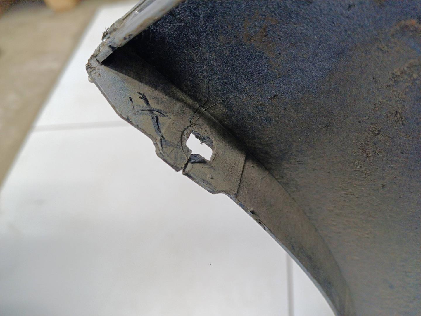 Бампер передний