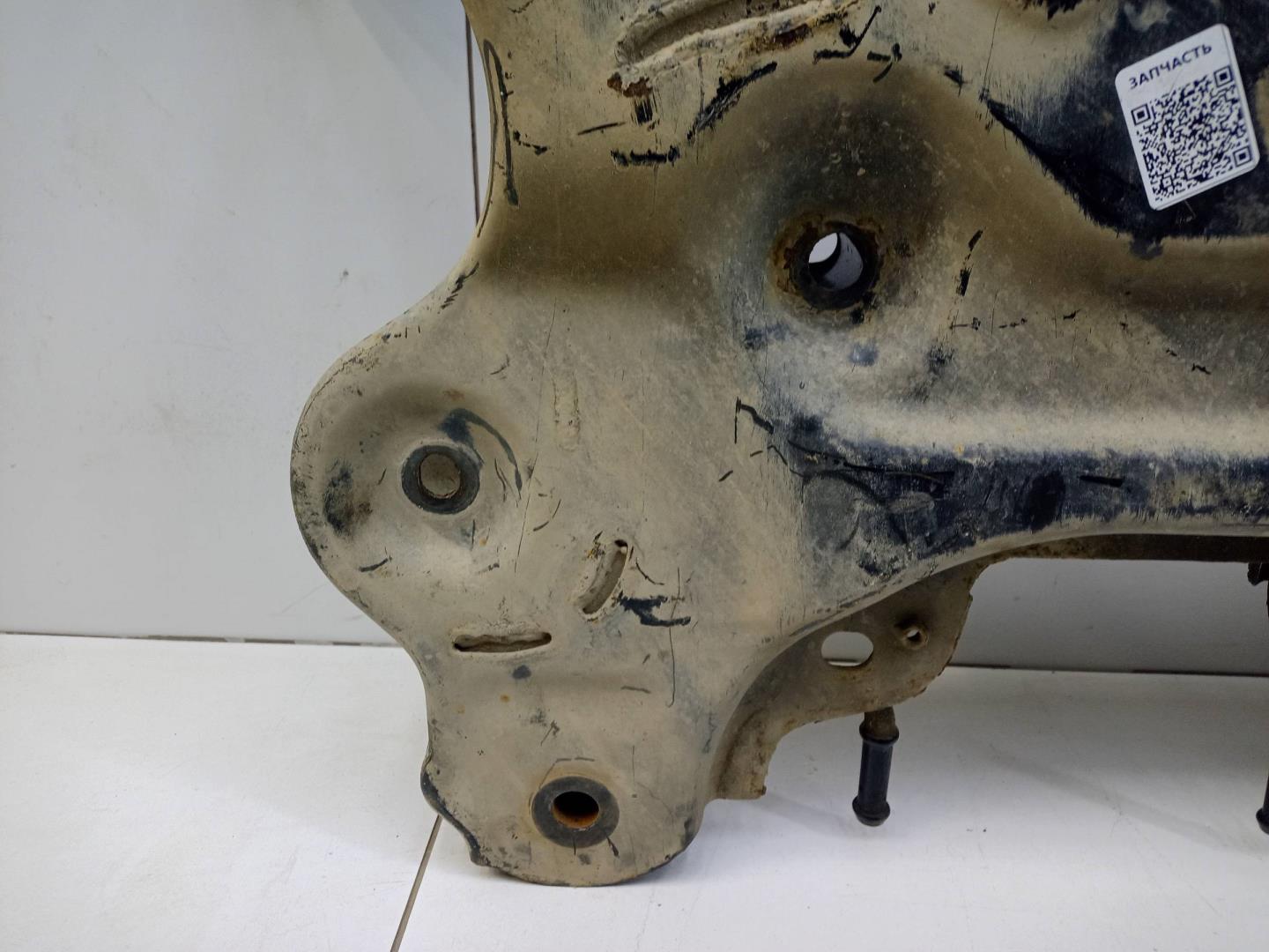 Балка подмоторная